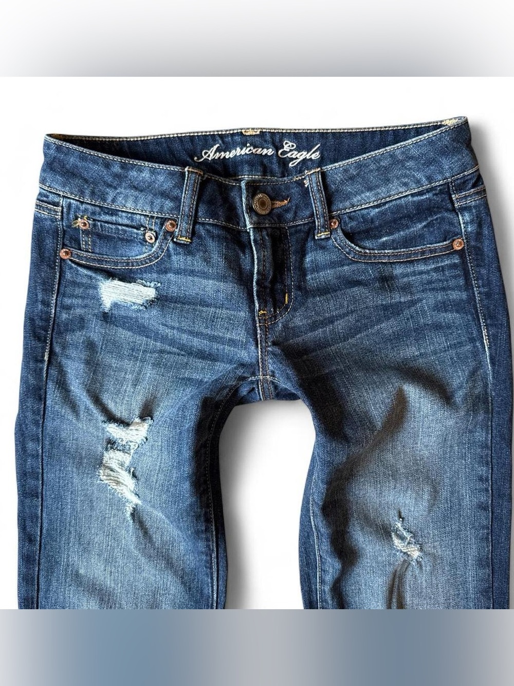 American Eagle "Favorite Boyfriend" Low Rise Jeans